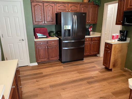 Carpet Store «Carpet Mart», reviews and photos, 9501 Shelbyville Rd, Louisville, KY 40223, USA