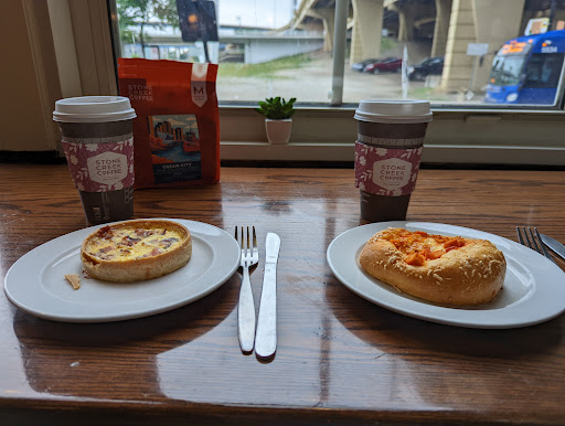 Manufacturer «Stone Creek Coffee - Factory Café», reviews and photos, 422 N 5th St, Milwaukee, WI 53203, USA