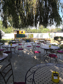 Atmosphère du Restaurant Manade Fernay - Mas des Jasses de la Ville - Arles Camargue - n°9