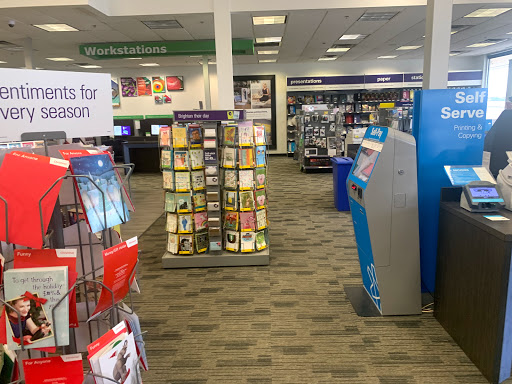 Print Shop «FedEx Office Print & Ship Center», reviews and photos, 1400 E Copeland Rd, Arlington, TX 76011, USA