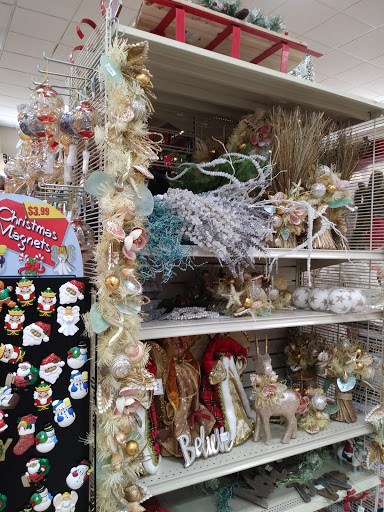 Home Goods Store «Christmas Tree Shops», reviews and photos, 65 Faunce Corner Rd, North Dartmouth, MA 02747, USA