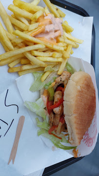 Sandwich au poulet du Restaurant turc Antalya Snack à Épinal - n°9