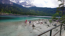 Photo de Eibsee Rundweg Beach et ses beaux paysages