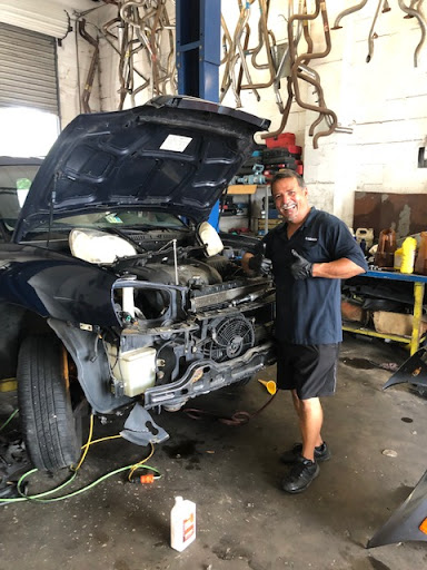 Auto Radiator Repair Service «RJ Automotive Repair Shop», reviews and photos, 12201 Seminole Blvd, Largo, FL 33778, USA