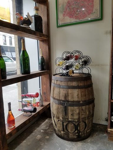 Liquor Store «B&S WINE AND SPIRITS», reviews and photos, 152 Wyckoff Ave, Brooklyn, NY 11237, USA