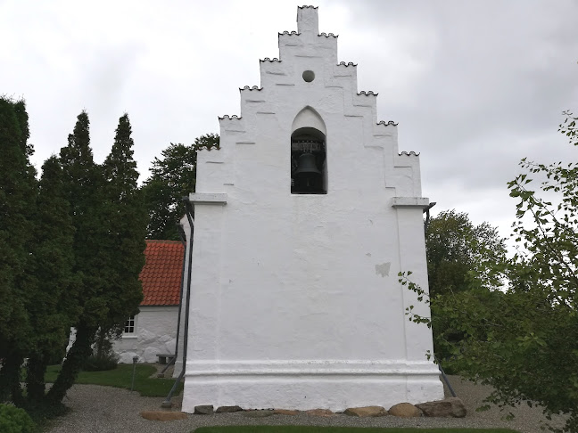 Anmeldelser af Lille Løjtofte Kirke i Nakskov - Kirke