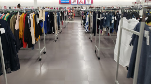 Clothing Store «Ross Dress for Less», reviews and photos, 1500 Almonesson Rd, Deptford Township, NJ 08096, USA