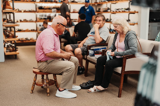 Shoe Store «Chiappetta Shoe Store», reviews and photos, 6821 39th Ave, Kenosha, WI 53142, USA