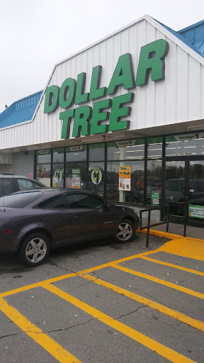 Dollar Store «Dollar Tree», reviews and photos, 452 Mt Pleasant St, New Bedford, MA 02746, USA