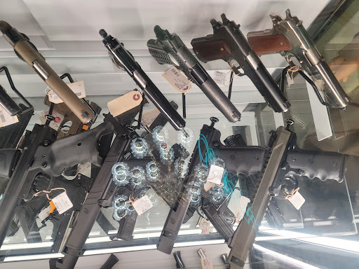 Pawn Shop «The PawnStore», reviews and photos, 3005 Douglas Ave, Des Moines, IA 50310, USA