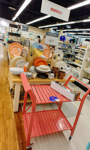 Department Store «T.J. Maxx and HomeGoods», reviews and photos, 3205 Woodward Crossing Blvd, Buford, GA 30519, USA