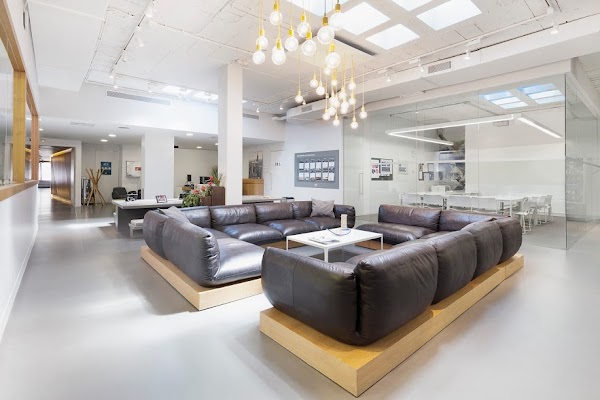 Imagen de EF Cursos de idiomas en el extranjero (1 de 10)