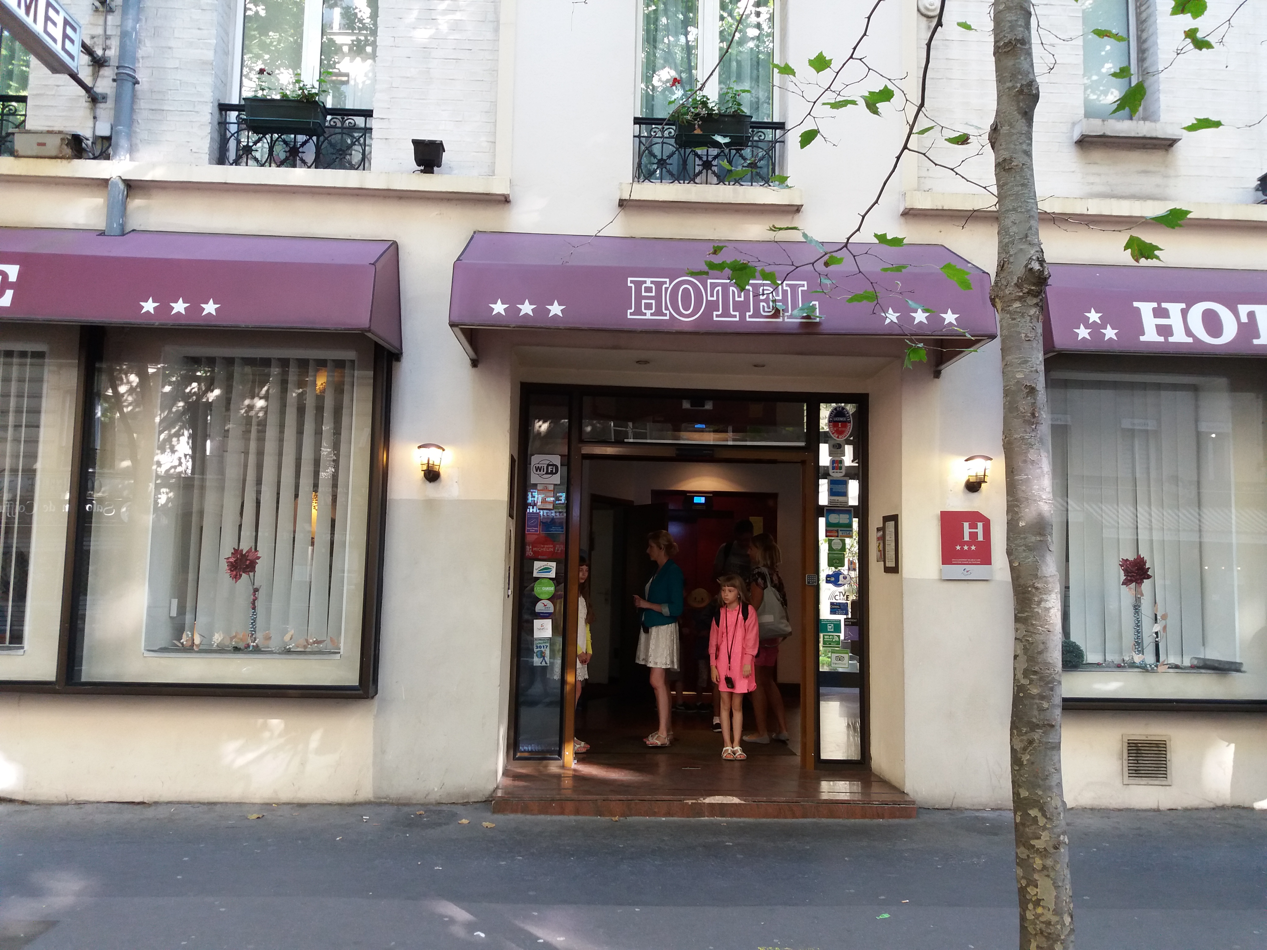 Photo n° 2 de l'avis de John.r fait le 04/07/2017 à 05:01