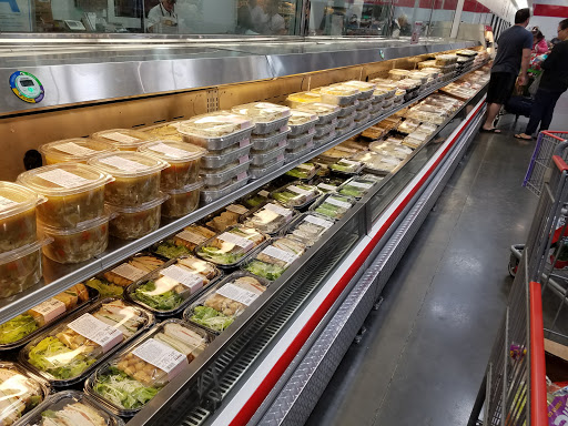 Shopping Mall «Westfield Topanga», reviews and photos, 6600 Topanga Canyon Blvd, Canoga Park, CA 91303, USA