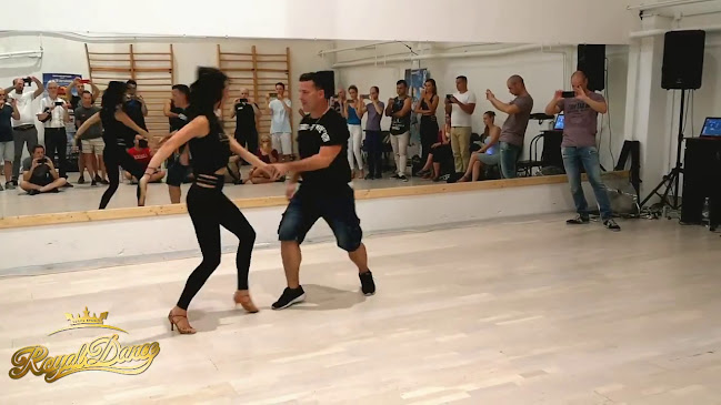 Értékelések erről a helyről: Royal Dance Stúdió, Budapest - Tánciskola