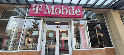 Cell Phone Store «T-Mobile», reviews and photos, 7525 166th Ave NE, Redmond, WA 98052, USA