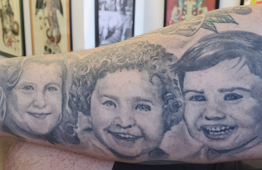 Tattoo Shop «Skin Deep Tattoo Uniondale», reviews and photos, 1202 Hempstead Turnpike, Uniondale, NY 11553, USA