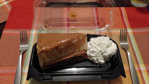 Restaurant «The Cheesecake Factory», reviews and photos, 2075 North Point Cir, Alpharetta, GA 30022, USA