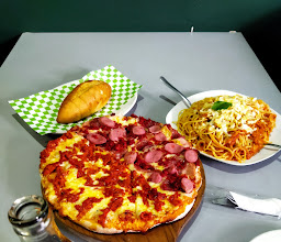 D'Niros pizza y restaurant photo