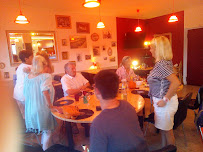 Atmosphère du Restaurant Mamie Rosé à Palavas-les-Flots - n°15