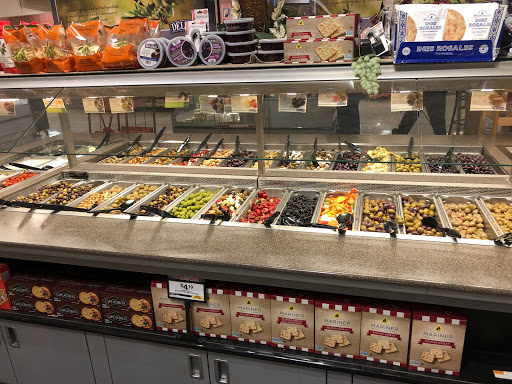 Supermarket «Big Y», reviews and photos, 772 N Main St, West Hartford, CT 06117, USA