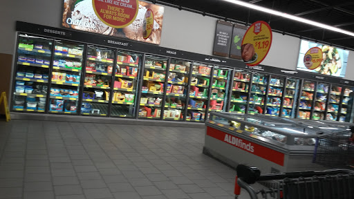 Supermarket «ALDI», reviews and photos, 9759 St Charles Rock Rd, Breckenridge Hills, MO 63114, USA