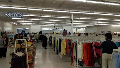 Thrift Store «Family Thrift Center», reviews and photos, 7108 Alameda Ave, El Paso, TX 79915, USA