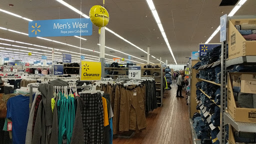 Discount Store «Walmart», reviews and photos, 2225 Plaza Pkwy, Modesto, CA 95350, USA