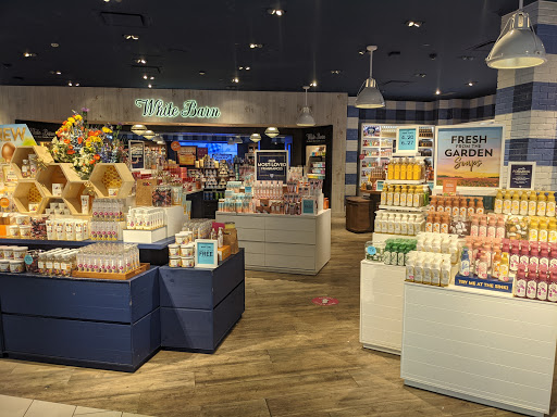 Shopping Mall «Glendale Galleria», reviews and photos, 100 W Broadway, Glendale, CA 91210, USA