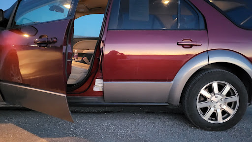 Used Car Dealer «CarHop Auto Sales & Finance», reviews and photos, 3029 W Broadway, Council Bluffs, IA 51501, USA