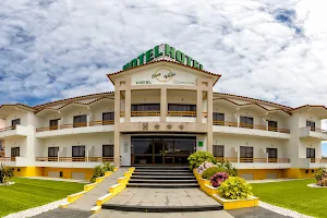 Hotel Ouro Verde image