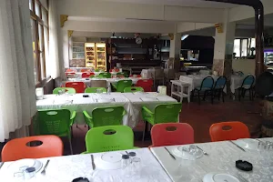 Cicekli Restoran image