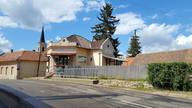 Opinii despre Stella Presszó în Szászvár - Kocsma