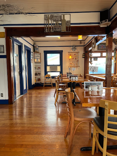 Coffee Shop «The Coffee House», reviews and photos, 156 SW Bay Blvd, Newport, OR 97365, USA