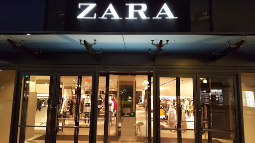 Shopping Mall «Westlake Center», reviews and photos, 400 Pine St, Seattle, WA 98101, USA