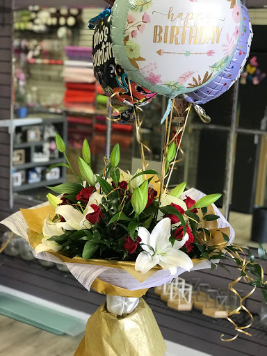 Florist «Victoria Flower Company», reviews and photos, 10869 Bustleton Ave, Philadelphia, PA 19116, USA