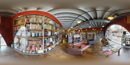 Used Book Store «Pioneer Bookstore», reviews and photos, 450 Center St, Provo, UT 84601, USA
