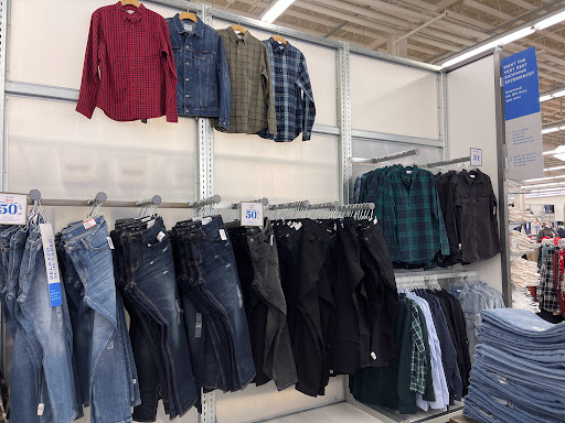 Clothing Store «Old Navy», reviews and photos, 1600 Saratoga Ave, San Jose, CA 95129, USA