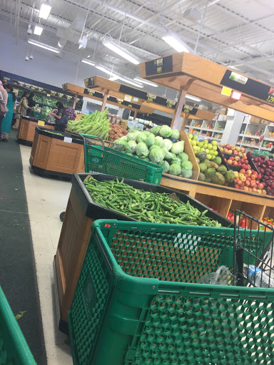 Indian Grocery Store «Patel Brothers», reviews and photos, 6302 E 82nd St, Indianapolis, IN 46250, USA