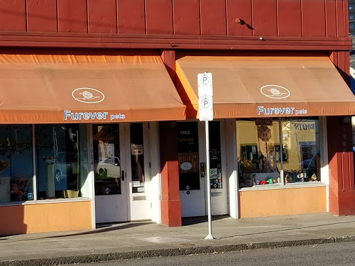 Pet Supply Store «Furever Pets LLC», reviews and photos, 1902 NE Broadway St, Portland, OR 97232, USA