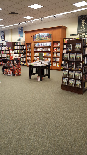 Book Store «Barnes & Noble», reviews and photos, 1291 Promenade Pl, Eagan, MN 55121, USA