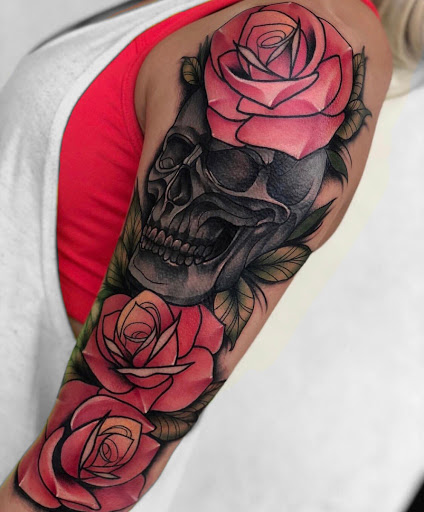Explore lesbian couple tattoo ideas, creative tattoo ideas in Fremont, available at Inkies Tattoo Studio