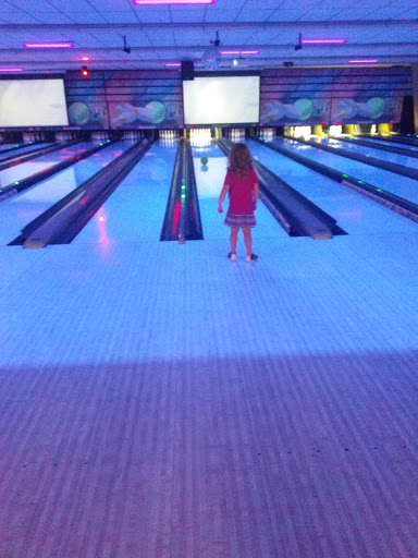 Bowling Alley «Emerson Bowling Lanes», reviews and photos, 1501 36th St, Parkersburg, WV 26104, USA