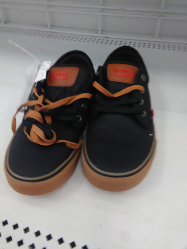 Clothing Store «Ross Dress for Less», reviews and photos, 1082 S Mt Vernon Ave, Colton, CA 92324, USA