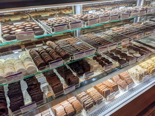 Chocolate Shop «Rocky Mountain Chocolate Factory», reviews and photos, 1419 1st Ave, Seattle, WA 98101, USA