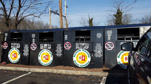 Shopping Mall «Lyons Mall», reviews and photos, 26 Lyons Mall, Basking Ridge, NJ 07920, USA