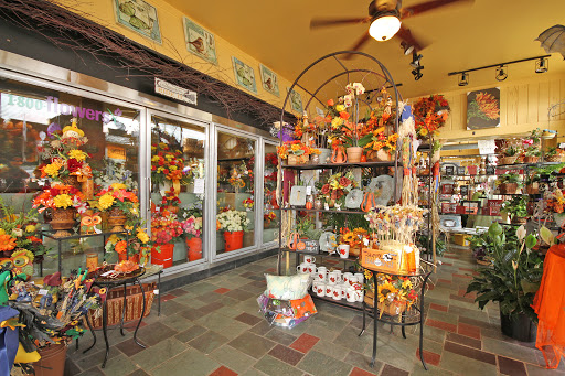 Florist «Flower Basket», reviews and photos, 302 N Lake St, Aurora, IL 60506, USA