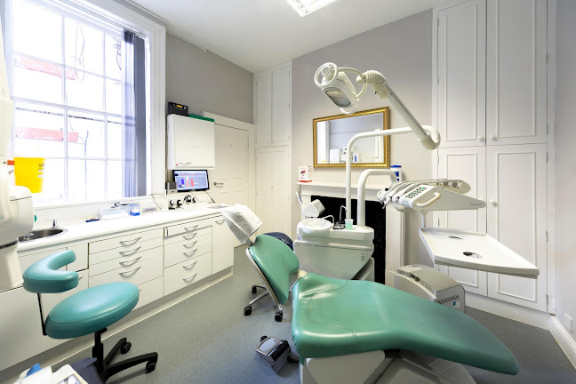 Reviews of Thayer Street Dental Centre in London - Dentist