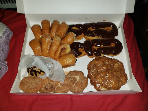 Donut Shop «Donut Connection», reviews and photos, 1037 1st Ave E, Shakopee, MN 55379, USA