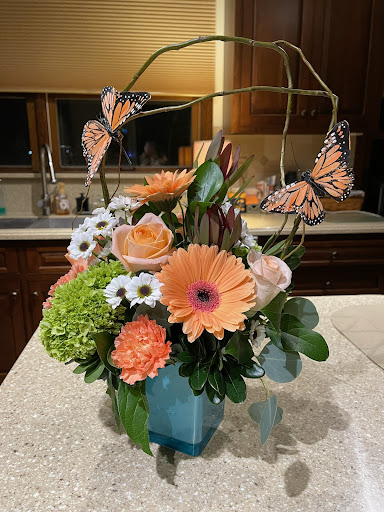 Florist «Flowers by David», reviews and photos, 2048 E Old Lincoln Hwy, Langhorne, PA 19047, USA
